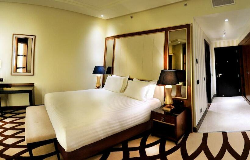 غرفة قياسية, Bayat