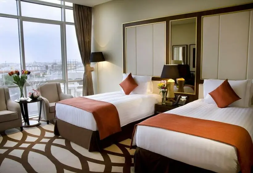 اتاق لوکس, Bayat Hotel فندق بيات
