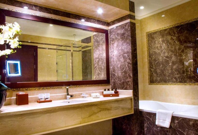 غرفة قياسية, Bayat