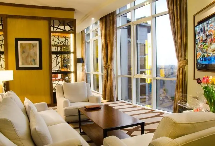 سوییت, Bayat Hotel فندق بيات