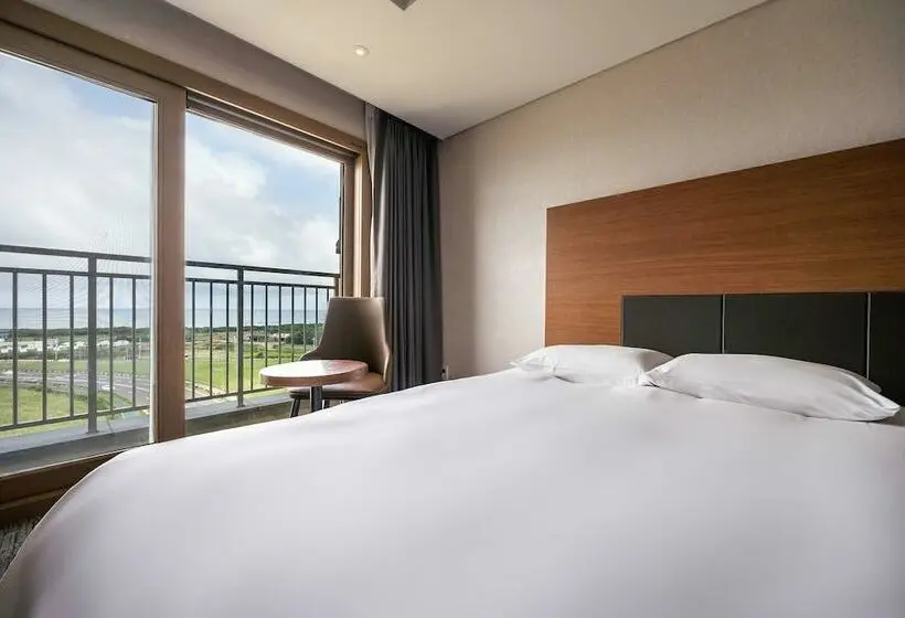 Deluxe-perhehuone, Golden Tulip Jeju Seongsan