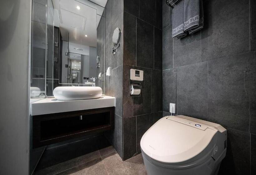 Номер Superior, Golden Tulip Jeju Seongsan