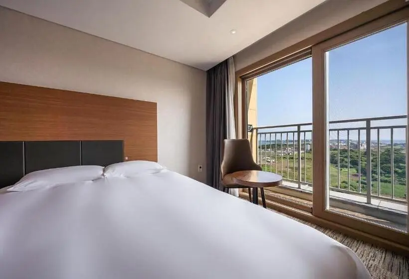 Deluxe-perhehuone, Golden Tulip Jeju Seongsan