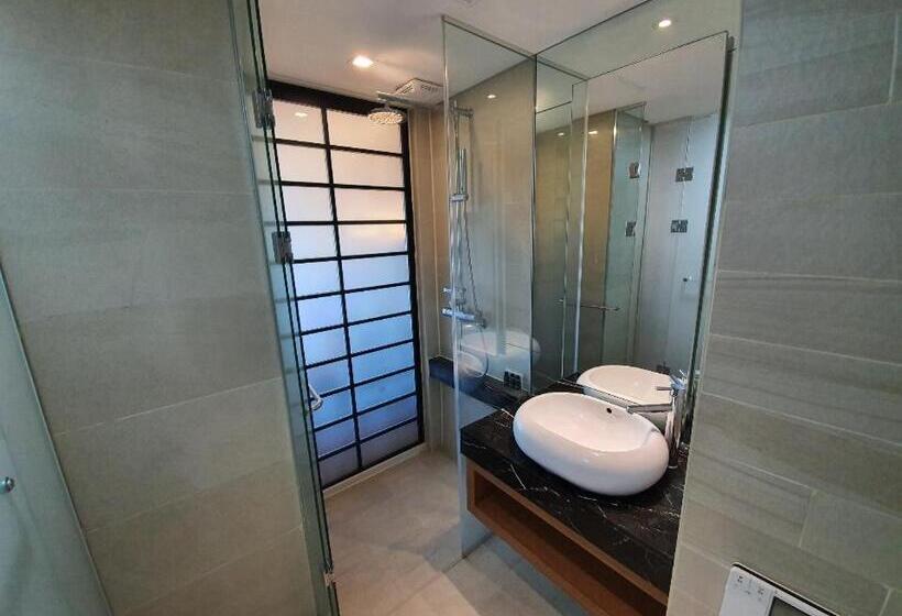 Номер Deluxe Кровать Кинг, Golden Tulip Jeju Seongsan
