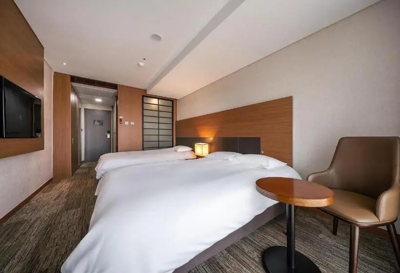 Deluxe-perhehuone, Golden Tulip Jeju Seongsan