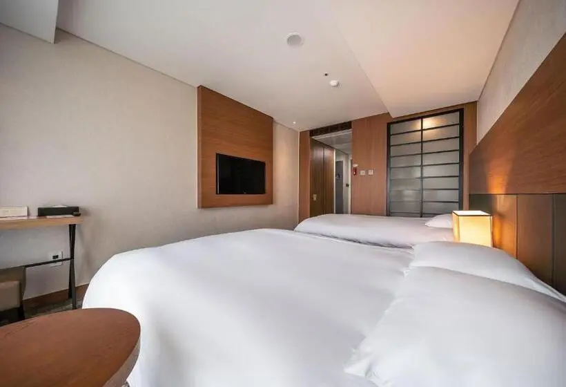 Deluxe-perhehuone, Golden Tulip Jeju Seongsan