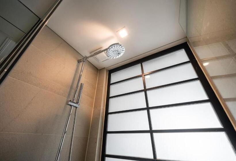 Семейный Номер Deluxe, Golden Tulip Jeju Seongsan