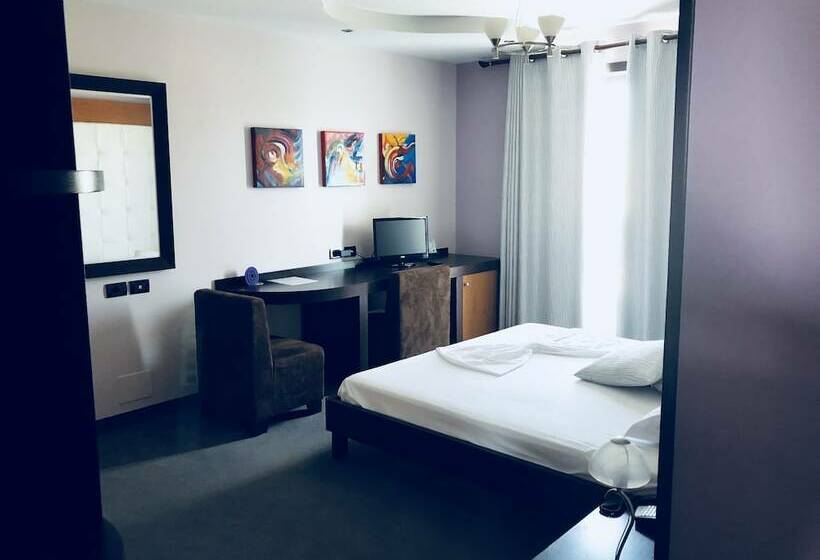 חדר דלוקס, Icon