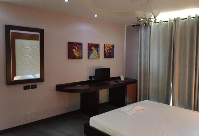 חדר דלוקס, Icon