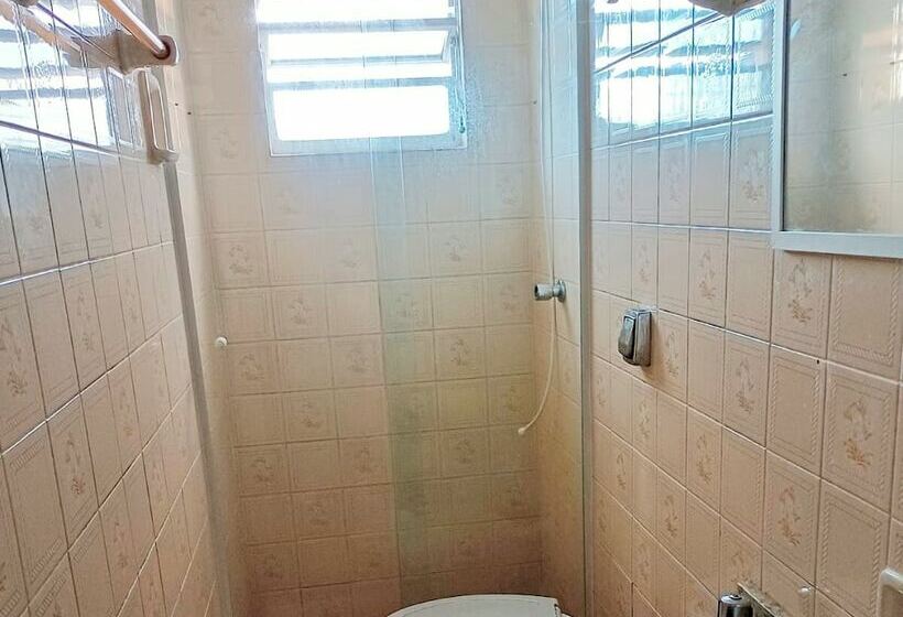 スタンダードルーム, Rial