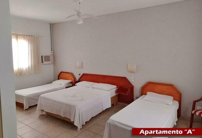 スタンダードトリプルルーム, Rial