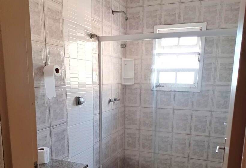 スタンダードルーム, Rial