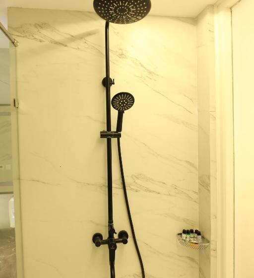 جناح دوبلكس, Kasauli Hills Resort