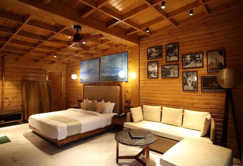 غرفة سوبيريور سرير كينج, Kasauli Hills Resort