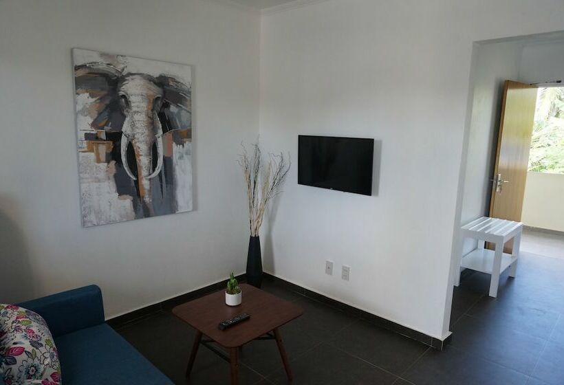 Люкс Кровать Квин, Malinawon Resort 馬莉吶灣度假中心