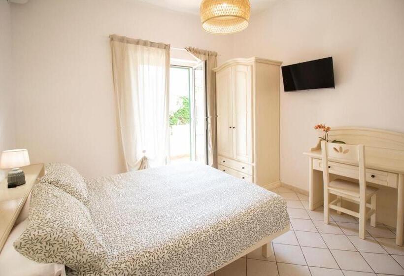 חדר דלוקס, La Casa Del Sole Beachfront B&b Anzio