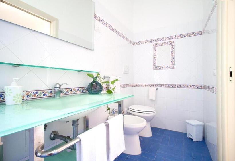 חדר סטנדרט, La Casa Del Sole Beachfront B&b Anzio