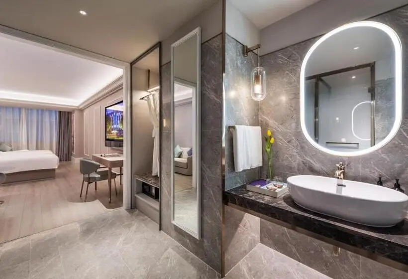 キングサイズベッドのデラックススイート, Mercure Shijiazhuang People Square