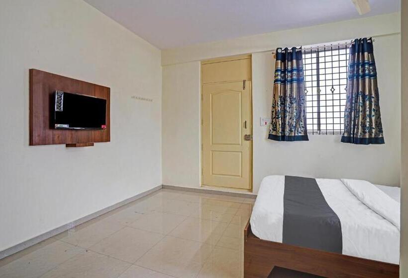 Трехместный Номер Классика, Oyo Sv Lodge