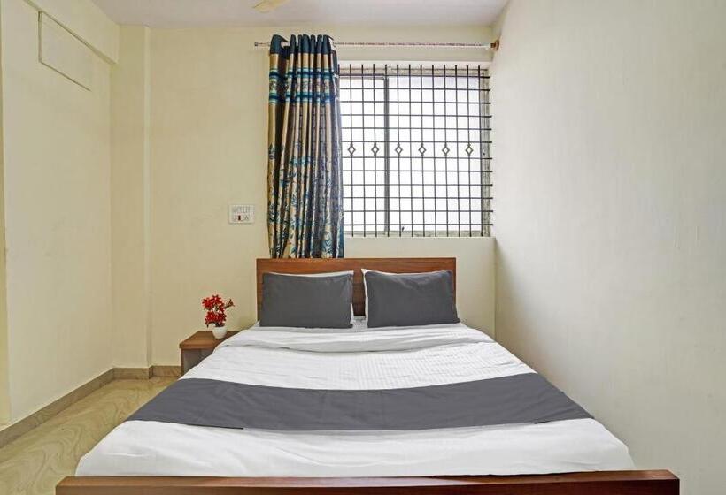 Трехместный Номер Классика, Oyo Sv Lodge