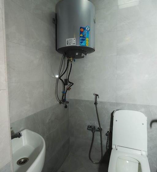 اتاق سوپریور چهار تخته, Vətən