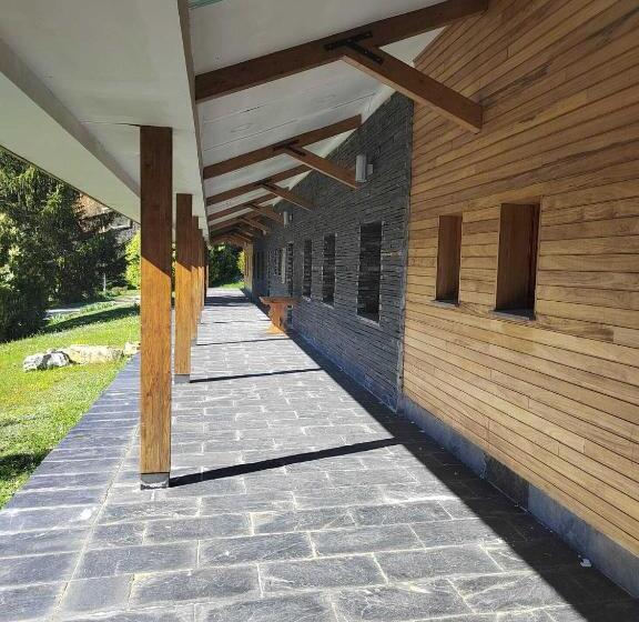 חדר סטנדרט לארבעה, Kyomu Resort Hostel