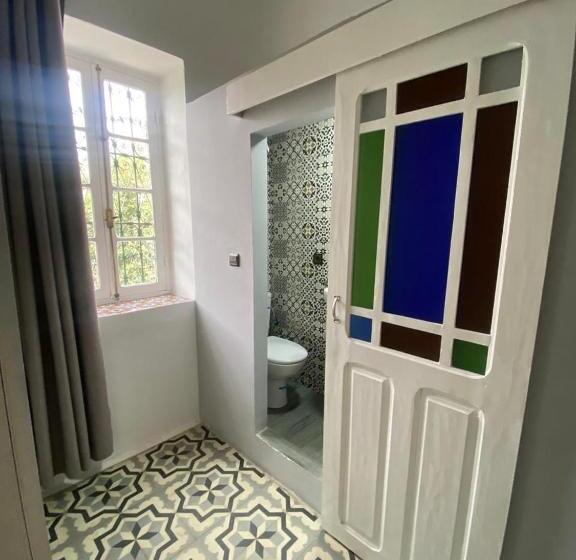 스탠다드 룸 킹사이즈 침대, Dar Al Khatib