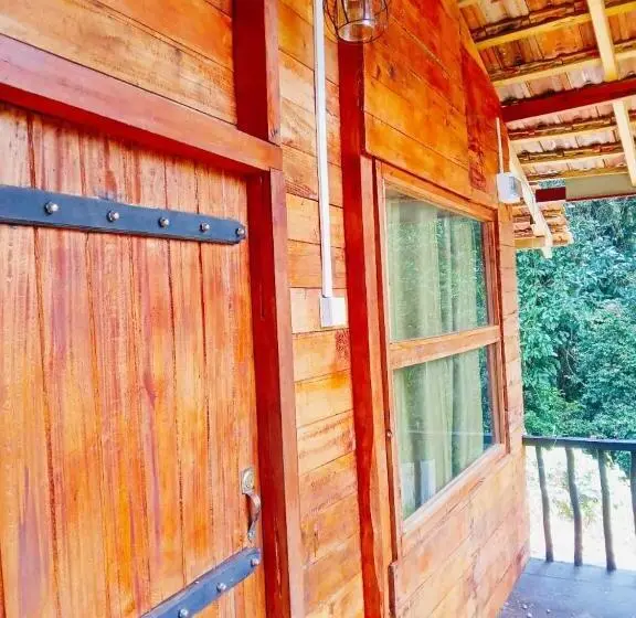 スタンダードトリプルルーム, Woodland Hideaway In Sinharaja