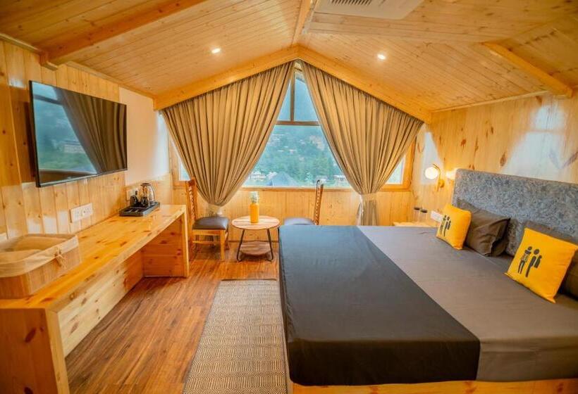 اتاق لوکس با چشمانداز, The Hosteller Old Manali, Manu Temple