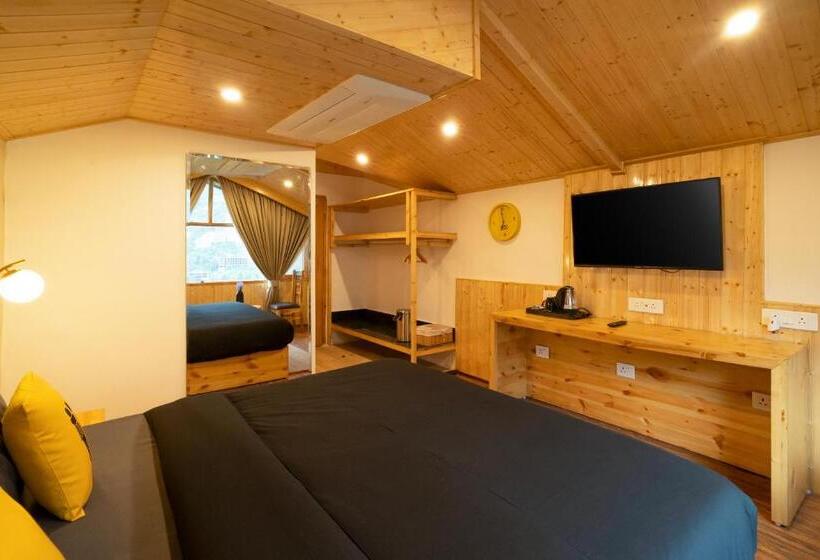 اتاق لوکس با چشمانداز, The Hosteller Old Manali, Manu Temple