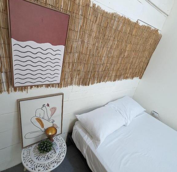 스탠다드 룸, Hostel Los Pargos