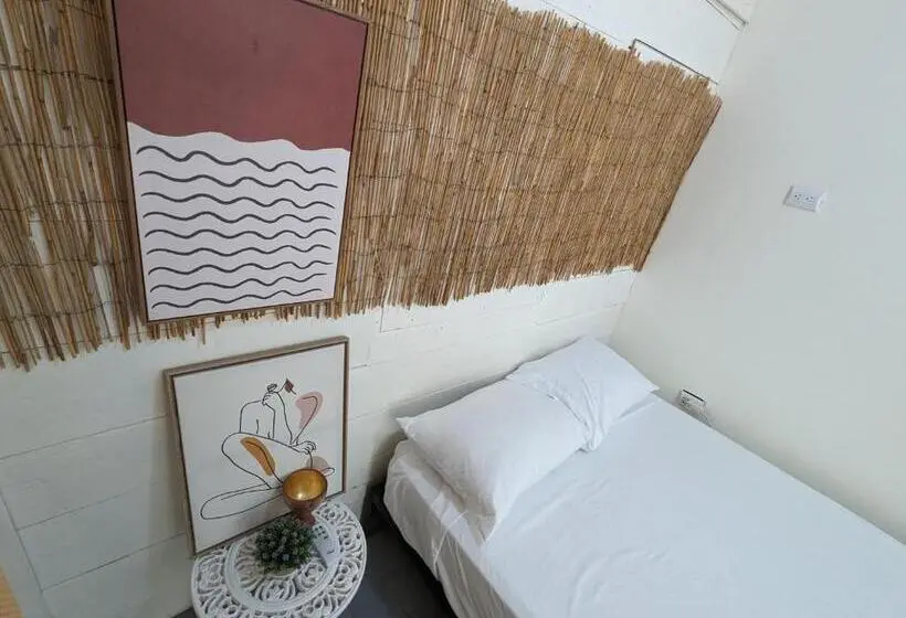 スタンダードルーム, Hostel Los Pargos