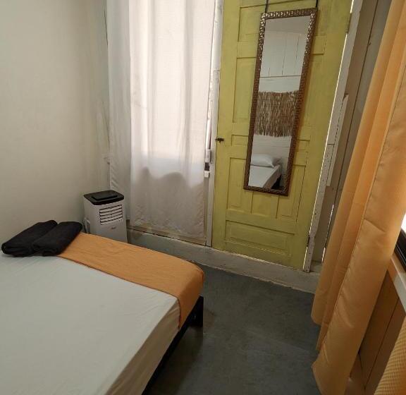 스탠다드 룸, Hostel Los Pargos