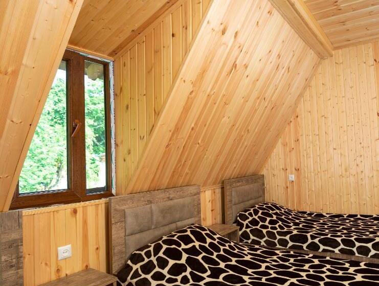 Standard room with outdoor bath, Gordela