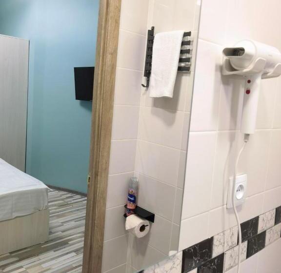 スタンダードルーム, Hayq Boutique