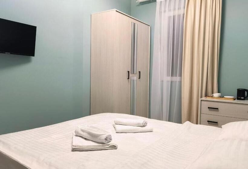 スタンダードルーム, Hayq Boutique