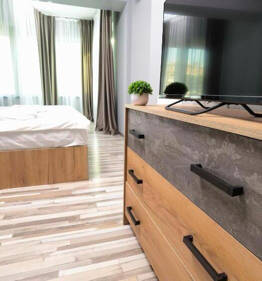 スーペリアールーム, Hayq Boutique