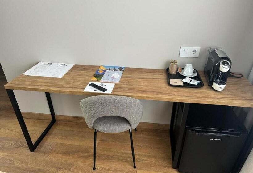 豪华单人间, La Finca