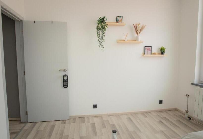 חדר בסיסי, Agréable Et Charmante Maison