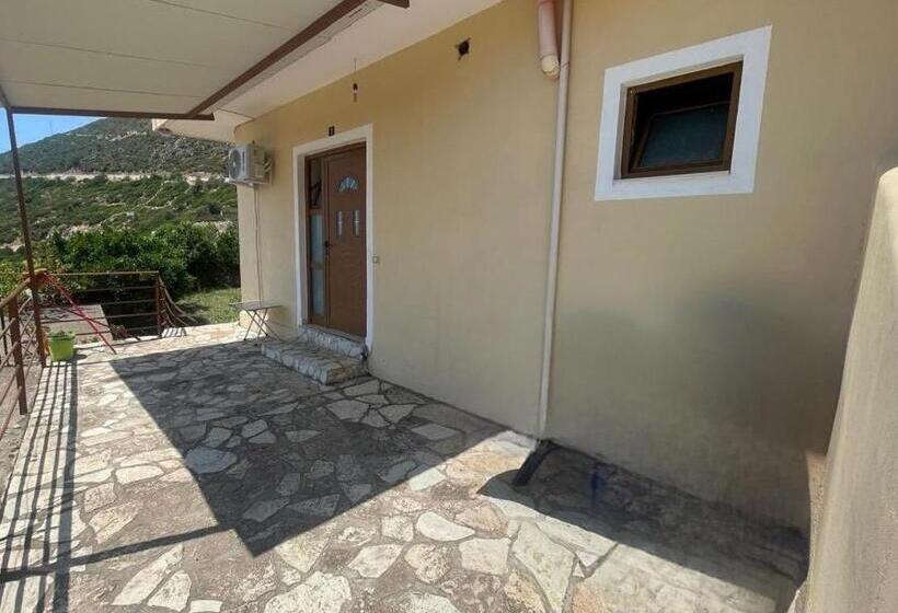 חדר משפחתי נוף לים, Dimas Apartments