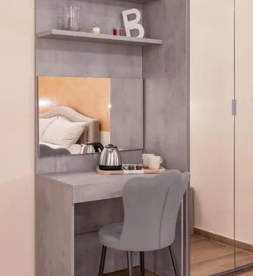デラックススイート, La Maison Chic