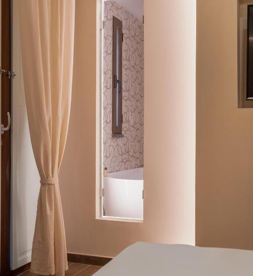 جناح ديلوكس, La Maison Chic