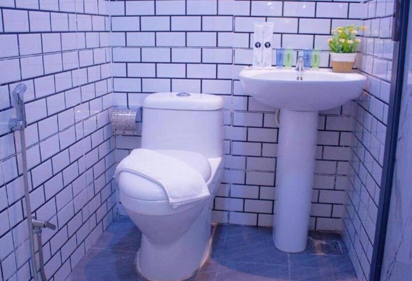 اتاق لوکس, The Ambassador Hotel Dhaka