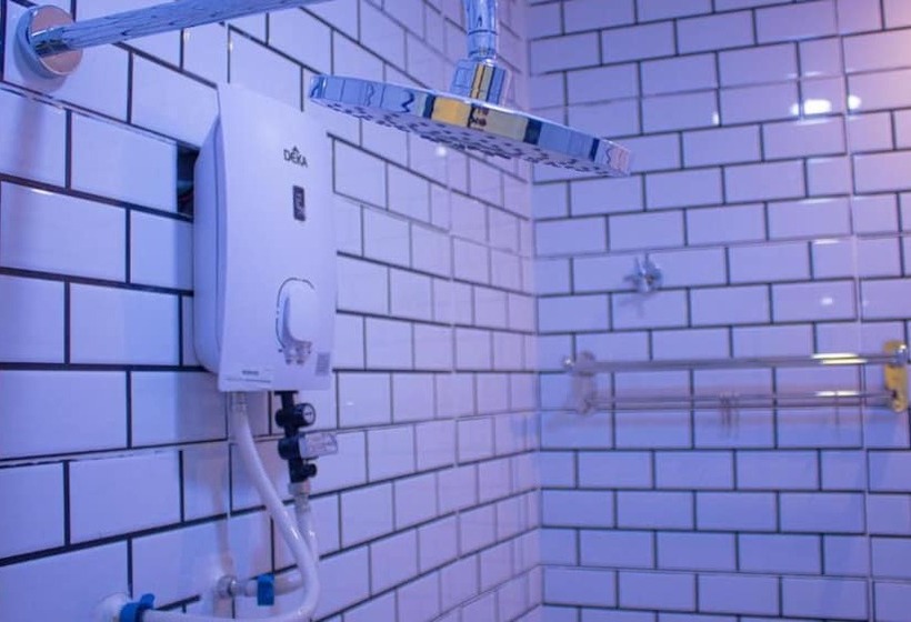 سوییت لوکس, The Ambassador Hotel Dhaka