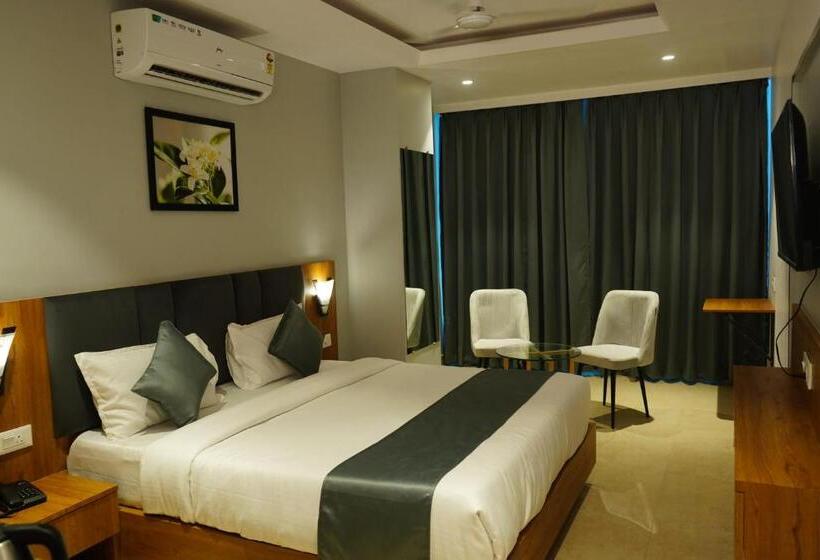 스탠다드 룸 킹사이즈 침대, Townhouse Shobhagpura Formerly Fragrance