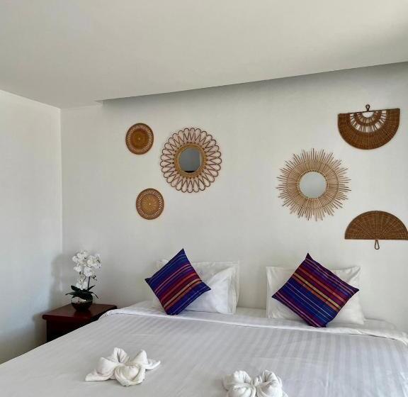 Стандартный Номер Кровать Кинг, Gee Resort