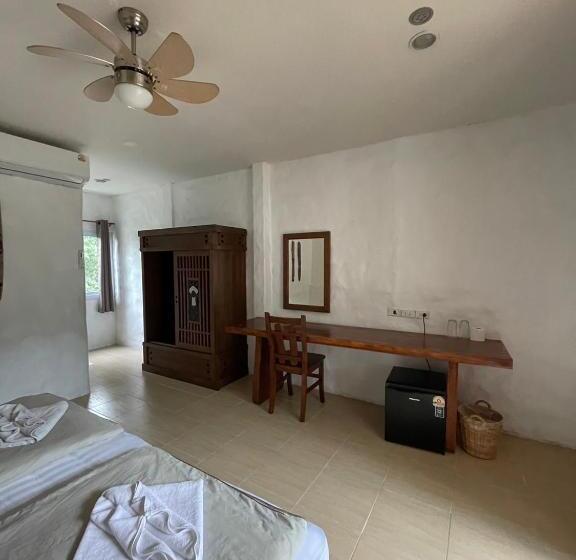 Номер Стандарт, Gee Resort