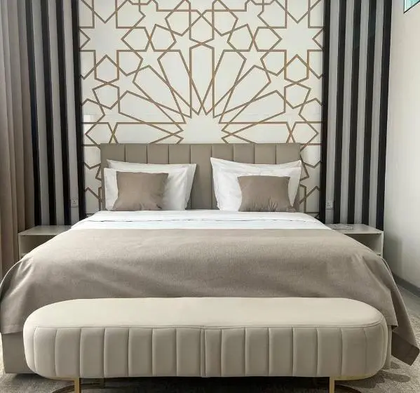 اتاق سوپریور با تخت بزرگ, Kiropol Hotel & Restaurant
