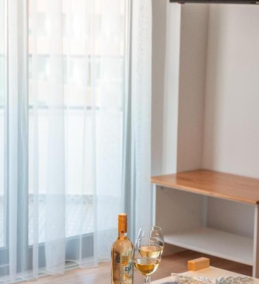 带海景标准四人间, İçmeler Apart Dream