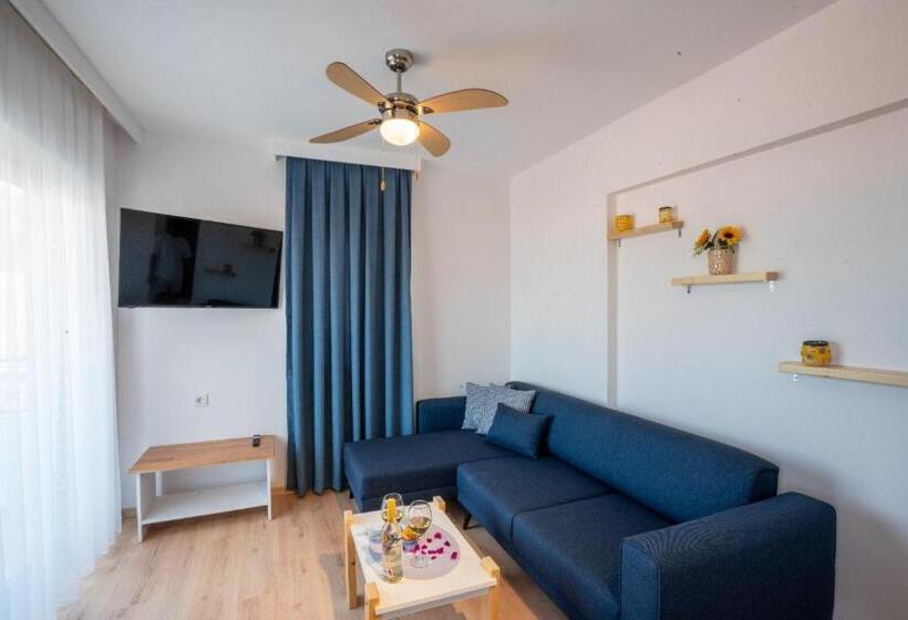 带海景标准四人间, İçmeler Apart Dream